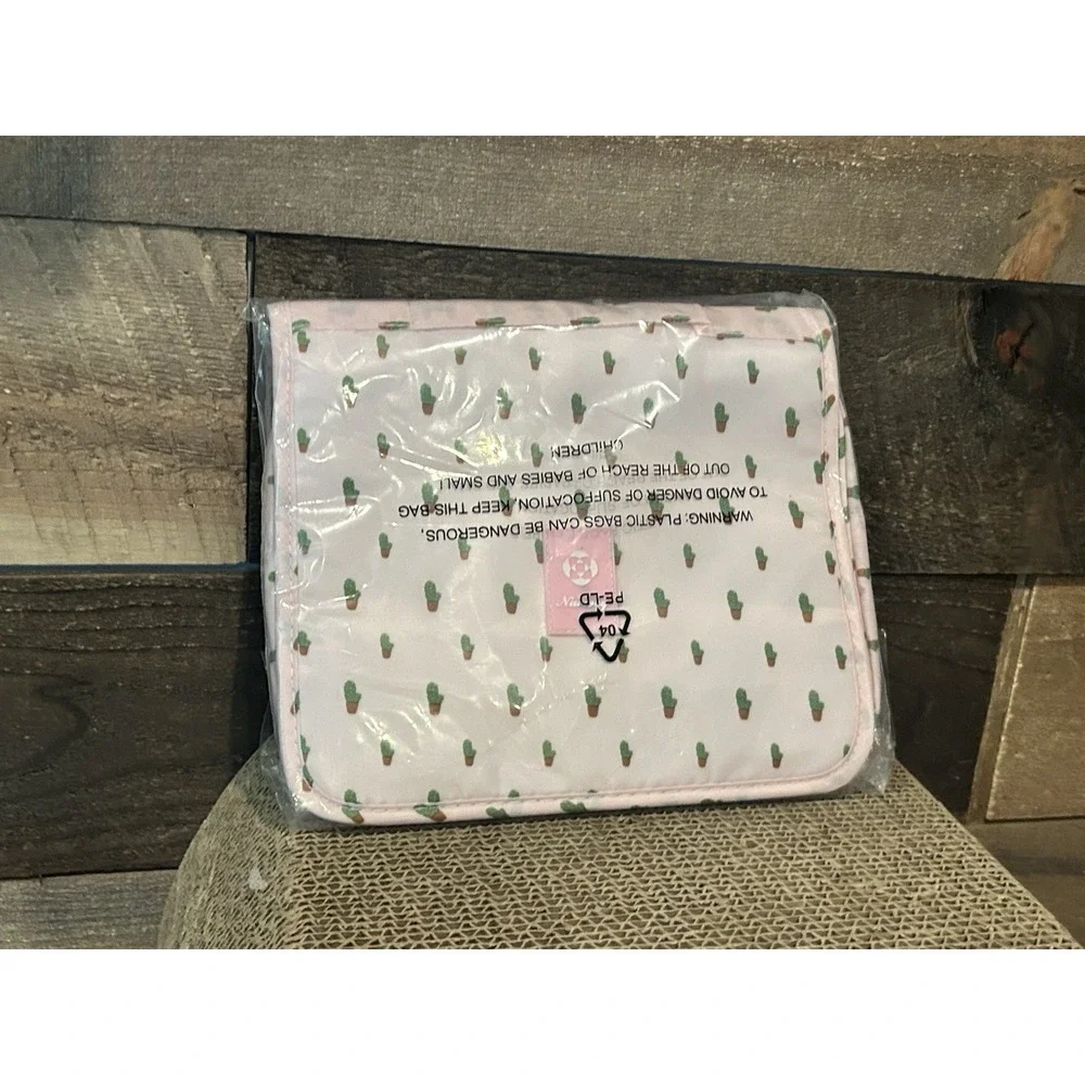 Hanging Travel Toiletry Bag Cosmetic Make up‎ Organizer for Women and A-Cactus